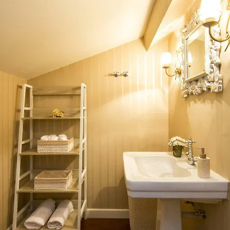 Chezmoihomes Stunning 4 Bedroom Private Pool * גרנדה
